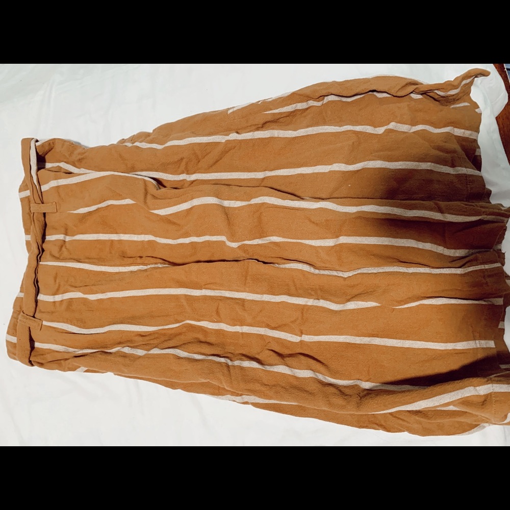 Button down skirt - Picture 3 of 4